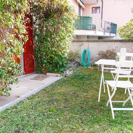 La Casa Dell'Artista * Βαρένα