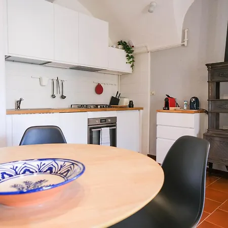 Apartment La Casa Dellartista *